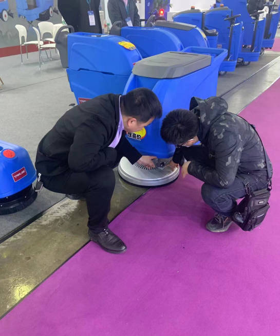 内蒙古小型电动洗地机是否适合用于环卫保洁